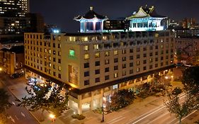 Holiday Inn Montreal